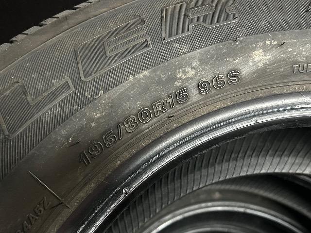 7072081)YBSuaXgÃ^C4{Zbg195/80R15  /oCN