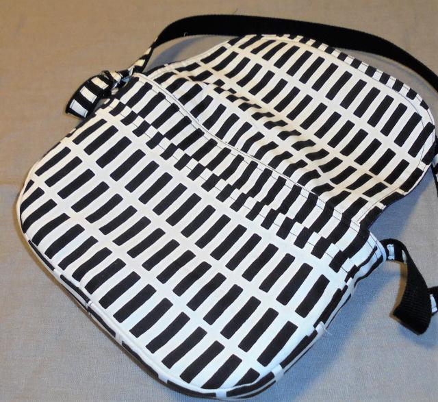 ◆北欧モダン◆アルテックSIENA風フレンチ格子◆被せメッセンジャーバッグ 縫い付け < 女性ファッション ◆北欧モダン◆アルテックSIENA風フレンチ格子◆被せメッセンジャーバッグ 縫い付け < 女性ファッションの