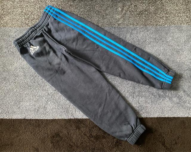 美品☆adidas(アディダス)スウェットパンツ120☆ < ブランド 美品☆adidas(アディダス)スウェットパンツ120☆ < ブランドの