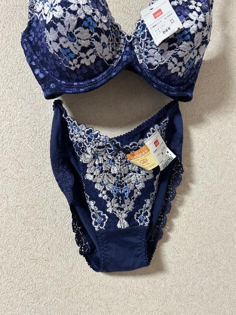 Vi^OtTriumphu&V[cZbg