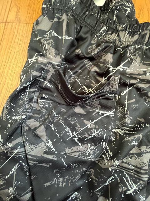 Lサイズ!高貴紳士的!かっこいい!ツルサラッとメッシュ素材!両サイドand後一つポケット付き!ハーフパンツ! < 男性ファッション  Lサイズ!高貴紳士的!かっこいい!ツルサラッとメッシュ素材!両サイドand後一つポケット付き!ハーフパンツ! < 男性ファッションの