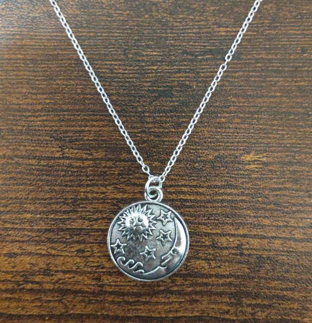 �����������z�`���[�� �l�b�N���X �����Y ���f�B�[�X  �� �j���A�N�Z�T���[/���v�� 