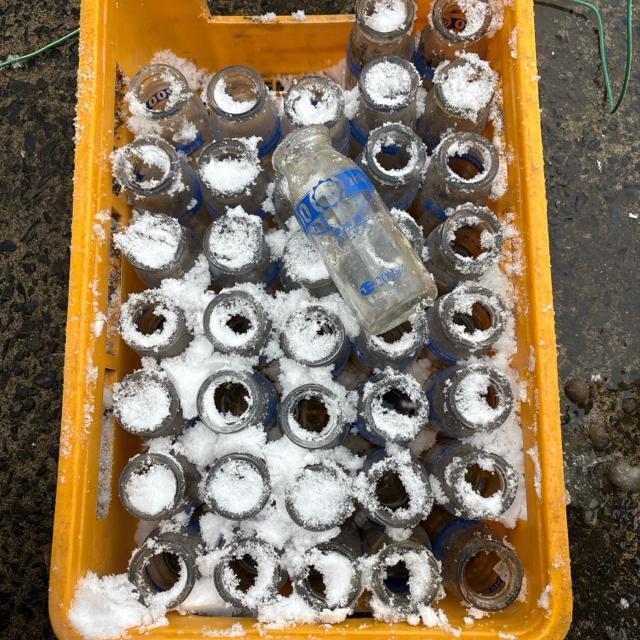 ���@���g���@�����r  �� ��������� 