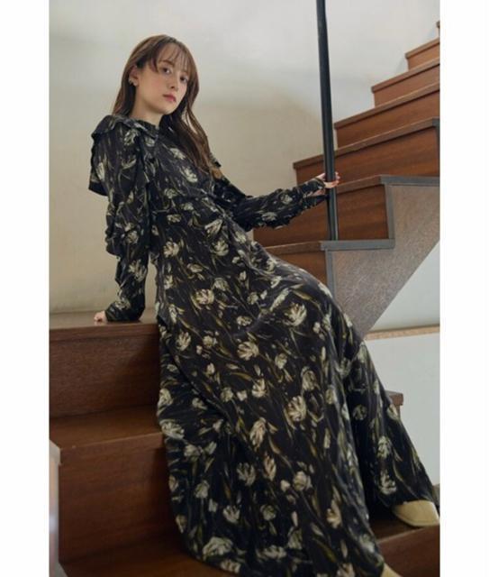 フレイアイディー フリル付きパフスリーブギャザーワンピース < ブランド  フレイアイディー フリル付きパフスリーブギャザーワンピース  < ブランドの