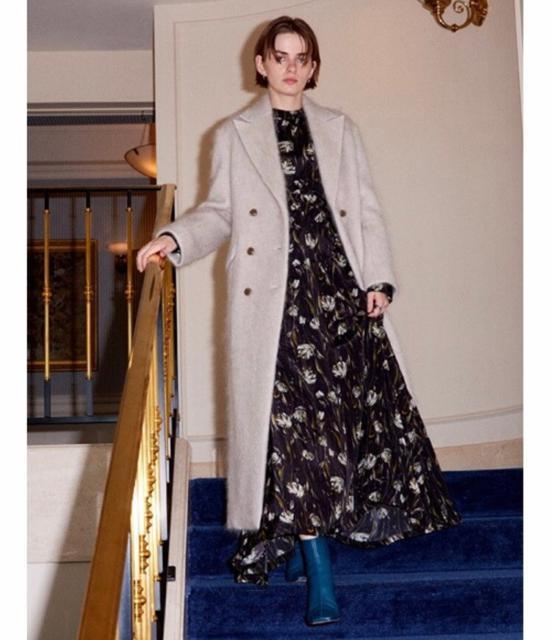 フレイアイディー フリル付きパフスリーブギャザーワンピース < ブランド  フレイアイディー フリル付きパフスリーブギャザーワンピース < ブランドの