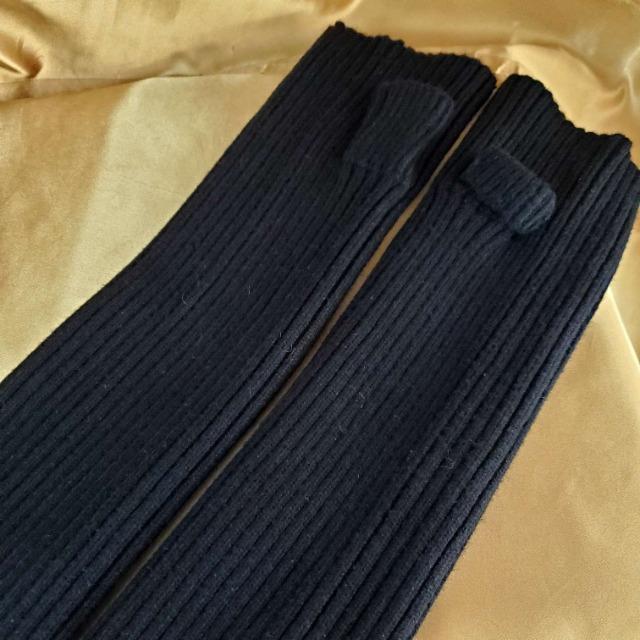 込み★暖かい!!指出し!ロングアームウォーマー★黒★ < 女性ファッション 込み★暖かい!!指出し!ロングアームウォーマー★黒★ < 女性ファッションの