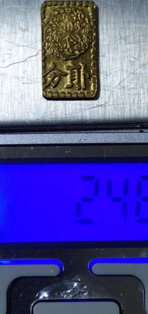 ÑKyɋHiz}O񕪔  zr[ 