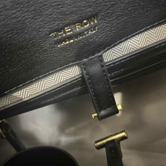 THE ROW �U�E���E �}���S�[15 �����U�[ �n���h�o�b�O �� �����t�@�b�V������ 