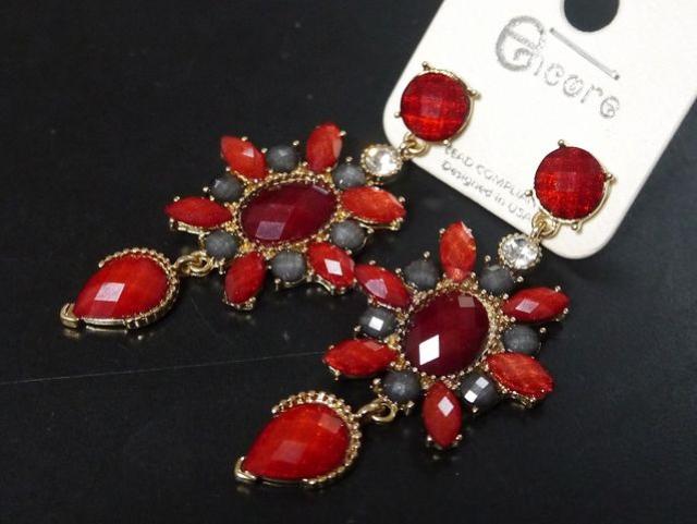 新品 アンティーク調ゴシックビジューストーンピアス < 女性アクセサリー/時計  新品 アンティーク調ゴシックビジューストーンピアス < 女性アクセサリー/時計の