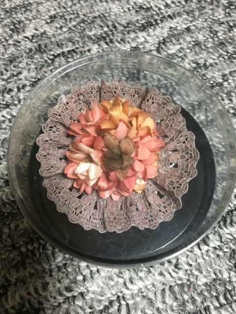 レースとお花のコサージュ アートフラワー < 女性アクセサリー/時計  レースとお花のコサージュ アートフラワー  < 女性アクセサリー/時計の