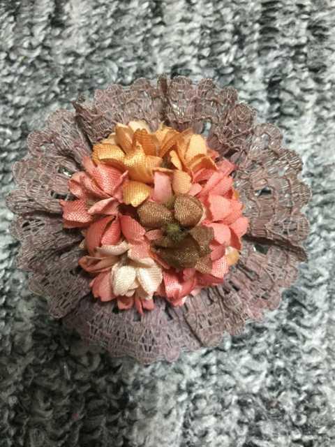 レースとお花のコサージュ アートフラワー < 女性アクセサリー/時計  レースとお花のコサージュ アートフラワー < 女性アクセサリー/時計の