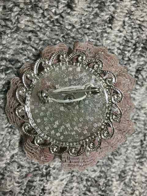 レースとお花のコサージュ アートフラワー < 女性アクセサリー/時計  レースとお花のコサージュ アートフラワー < 女性アクセサリー/時計の