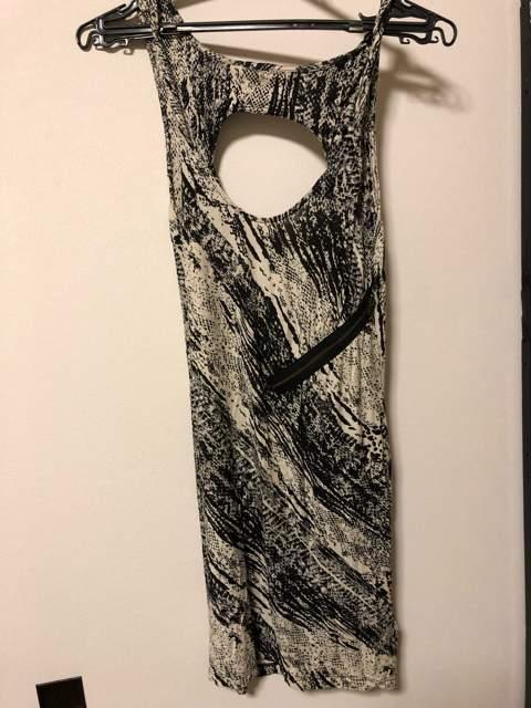 GESSワンピース < 女性ファッション  GESSワンピース  < 女性ファッションの