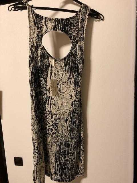 GESSワンピース < 女性ファッション  GESSワンピース < 女性ファッションの