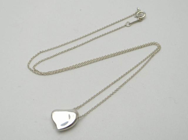 ティファニー エルサ・ペレッティ フルハート ビーン ネックレス ペンダント SV925<USED>【送料無料】 < ブランド ティファニー エルサ・ペレッティ フルハート ビーン ネックレス ペンダント SV925<USED>【送料無料】 < ブランドの