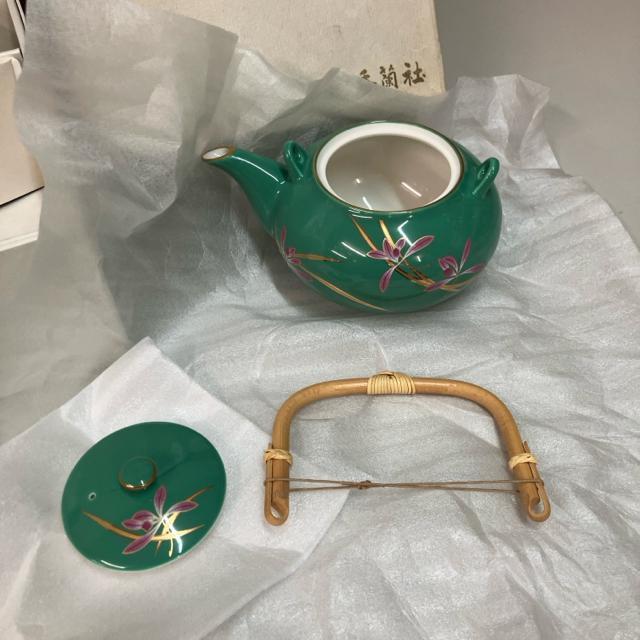 新品 香蘭社 蘭遊 グリーン ピンク 金彩 急須 湯飲み 湯呑み 5個 セット < ホビー  新品 香蘭社 蘭遊 グリーン ピンク 金彩 急須 湯飲み 湯呑み 5個 セット < ホビーの