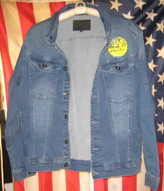 �T���E���R�[�h ���J�r���[�@���b�N�����[���@�f�j���W���P�b�g�@L �� �j���t�@�b�V������ 