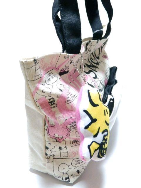 【スヌーピー】可愛い♪お出掛け ウッドストック&立体的ポケット付 トートバッグ < アニメ/コミック/キャラクター 【スヌーピー】可愛い♪お出掛け ウッドストック&立体的ポケット付 トートバッグ < アニメ/コミック/キャラクターの
