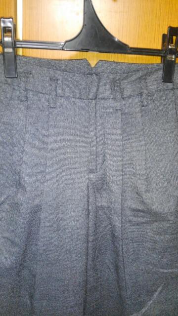 B細かい横縞のパンツ < 女性ファッション  B細かい横縞のパンツ < 女性ファッションの