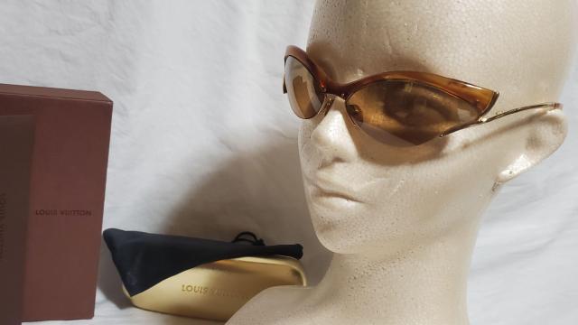 正規美 激レア ルイヴィトン キャットアイ メタルコンビ グラデーションフレームサングラス 茶 ロゴ フォックスアイウェア 付属有 < ブランド  正規美 激レア ルイヴィトン キャットアイ メタルコンビ グラデーションフレームサングラス 茶 ロゴ フォックスアイウェア 付属有 < ブランドの