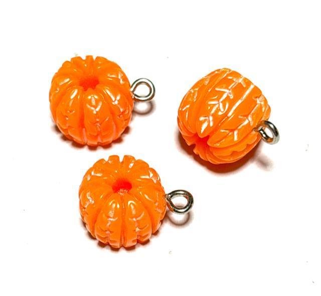Y-015 みかんの皮なしチャーム みかんの実 果物パーツ◯ < ペット/手芸/園芸 Y-015 みかんの皮なしチャーム みかんの実 果物パーツ◯ < ペット/手芸/園芸の