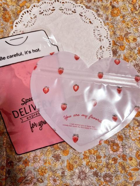 お裾分け☆苺と飲み物柄ジップバック2枚☆ < インテリア/ライフ お裾分け☆苺と飲み物柄ジップバック2枚☆ < インテリア/ライフの