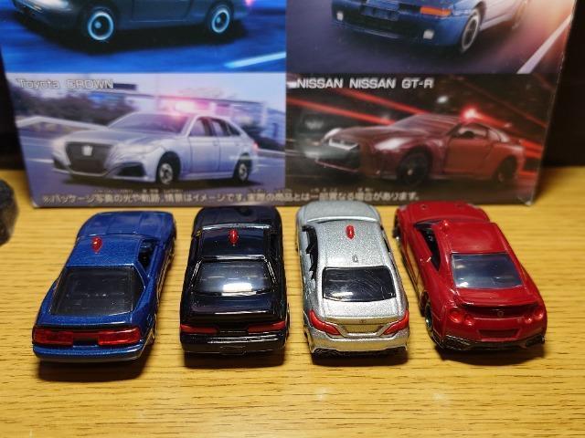 ★トミカ緊急追跡!覆面パトロールカーコレクション★シルビア/スープラ/クラウン/日産GT-R★ < ホビー ★トミカ緊急追跡!覆面パトロールカーコレクション★シルビア/スープラ/クラウン/日産GT-R★ < ホビーの