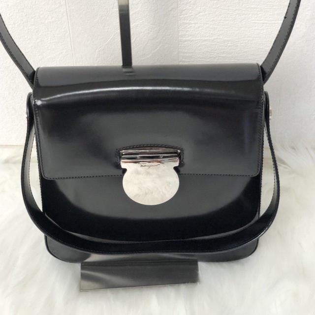 美品】Salvatore Ferragamo サルヴァトーレフェラガモ 2way エナメル 