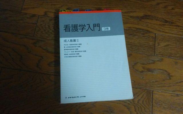 美品 年中、年長 エプロンと三角巾と袋のセット手作り130size < キッズ/ベビー  美品 年中、年長 エプロンと三角巾と袋のセット手作り130size  < キッズ/ベビーの