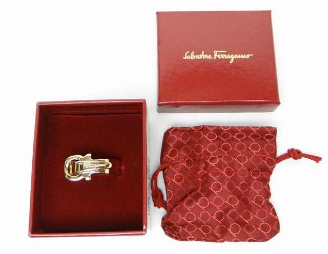 �t�F���K�� �K���`�[�j �X�J�[�t�����O �S�[���h��USED�����i�y���������z �� �u�����h�� 