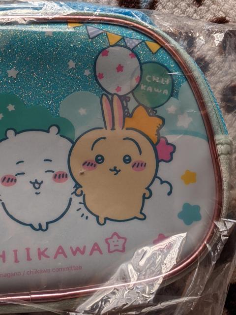 ちいかわ B点セット ちいかわショルダーバッグ&もちもちフェイスマスコット&ピタコット < アニメ/コミック/キャラクター  ちいかわ B点セット ちいかわショルダーバッグ&もちもちフェイスマスコット&ピタコット < アニメ/コミック/キャラクターの