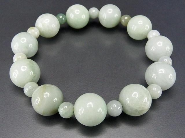 訳有AA天然石ひすい本翡翠13mm弱6mmデザインブレスレットM5-10RZa < 女性アクセサリー/時計  訳有AA天然石ひすい本翡翠13mm弱6mmデザインブレスレットM5-10RZa < 女性アクセサリー/時計の