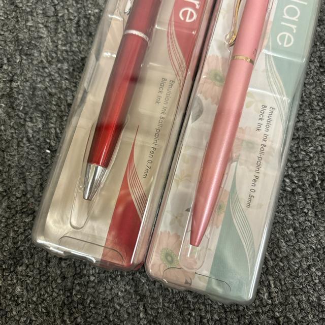 即決 新品 ZEBRA エマルジョンボールペン フィラーレ 2本セット < インテリア/ライフ  即決 新品 ZEBRA エマルジョンボールペン フィラーレ 2本セット < インテリア/ライフの