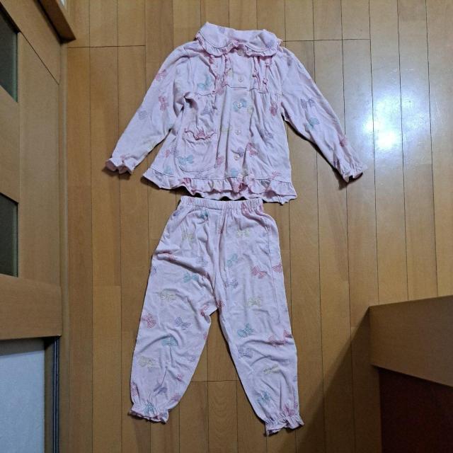 120cm女の子のパジャマ < キッズ/ベビー  120cm女の子のパジャマ  < キッズ/ベビーの