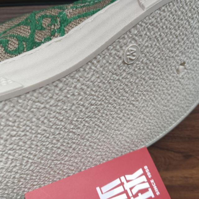 新品 26cm メンズ スニーカー グリーン シューズ 靴 42 おしゃれ < 男性ファッション  新品 26cm メンズ スニーカー グリーン シューズ 靴 42 おしゃれ < 男性ファッションの