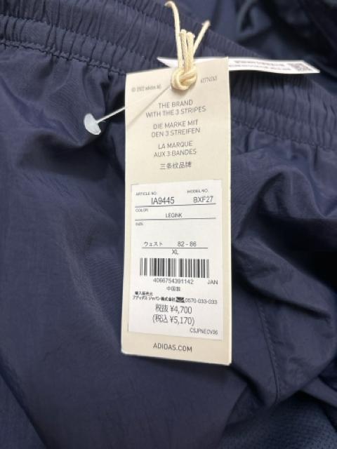 新品未使用タグ付きXLサイズ ハーフパンツ ショートパンツ  アディダス ネイビー < 男性ファッション  新品未使用タグ付きXLサイズ ハーフパンツ ショートパンツ  アディダス ネイビー < 男性ファッションの