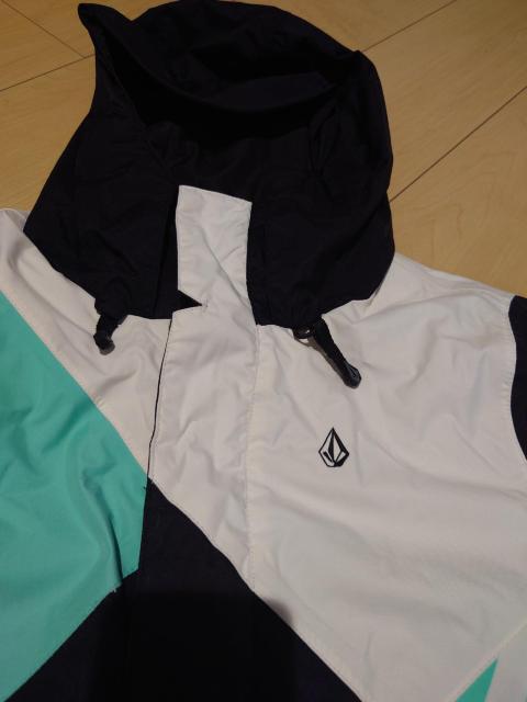 VOLCOM@Xm[EFA  W[/X|[c 