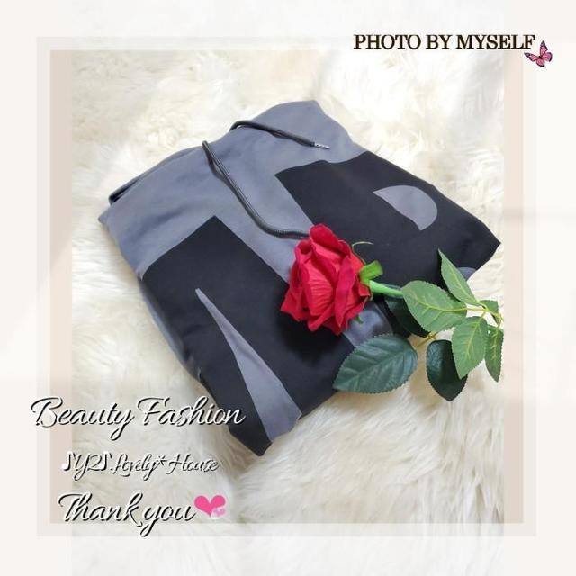 〜4L5L6L*BIG.「BABY」ロゴドルマンパーカートップス*灰 < 女性ファッション 〜4L5L6L*BIG.「BABY」ロゴドルマンパーカートップス*灰 < 女性ファッションの