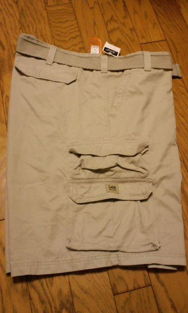 Leeデザインカーゴハーフパンツ カーキ茶系 サイズW52〜ウエスト132cmベルト付き < 男性ファッション  Leeデザインカーゴハーフパンツ カーキ茶系 サイズW52〜ウエスト132cmベルト付き < 男性ファッションの