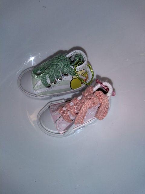 送料無料! すみっコぐらし スニーカーチャーム 2個セット < アニメ/コミック/キャラクター  送料無料! すみっコぐらし スニーカーチャーム 2個セット < アニメ/コミック/キャラクターの