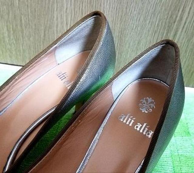 【最終値下げ】日本製 リボンモチーフ パイピングパンプス < 女性ファッション  【最終値下げ】日本製 リボンモチーフ パイピングパンプス < 女性ファッションの