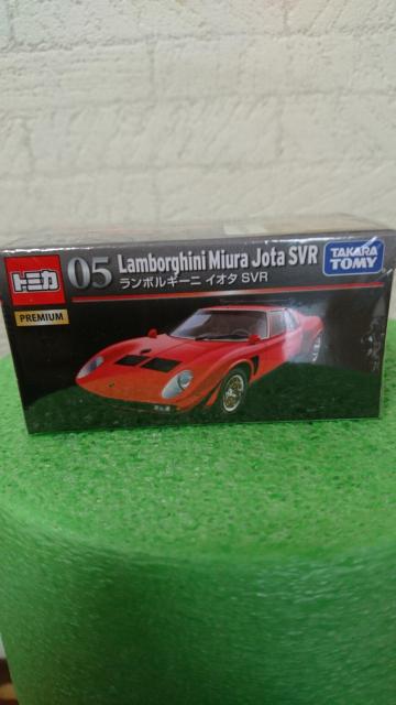 トミカ ランボルギーニ イオタ SVR < ホビー  トミカ ランボルギーニ イオタ SVR < ホビーの