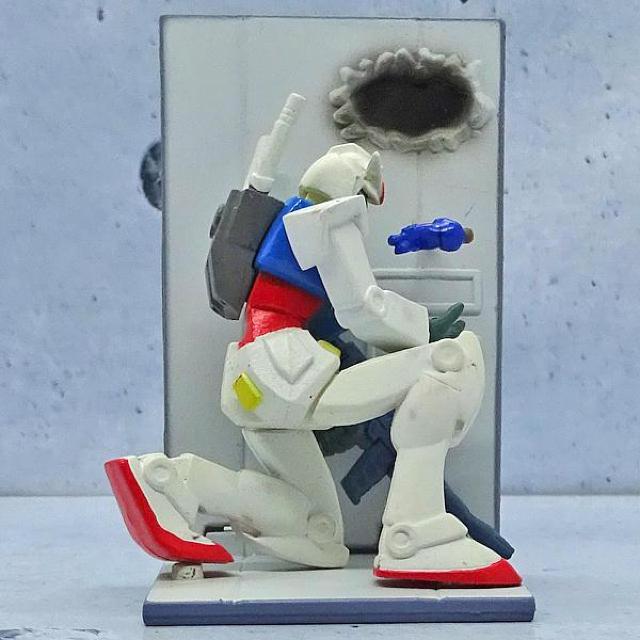 ☆戦士の最後とは、こういうものだッ!(機動戦士ガンダム) < アニメ/コミック/キャラクター  ☆戦士の最後とは、こういうものだッ!(機動戦士ガンダム)  < アニメ/コミック/キャラクターの