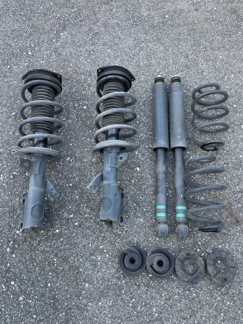 C25セレナ!純正足回り(サスペンション/ショック)一台セット! < 自動車/バイク C25セレナ!純正足回り(サスペンション/ショック)一台セット! < 自動車/バイク