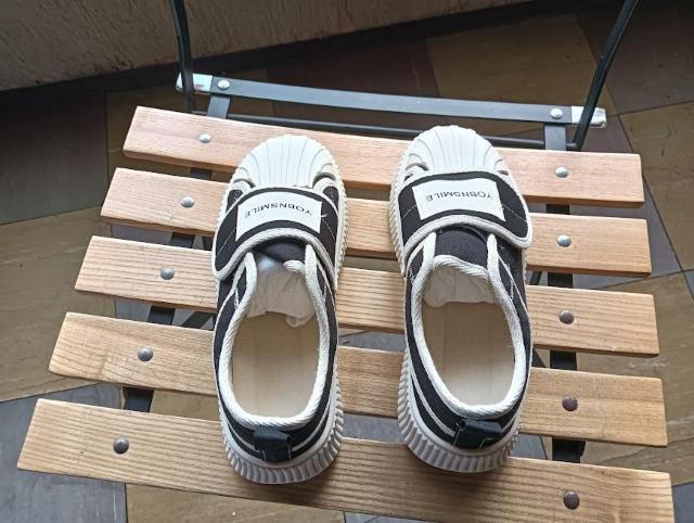 新品 23cm レディース スニーカー ブラック シューズ 靴 ローカット < 女性ファッション  新品 23cm レディース スニーカー ブラック シューズ 靴 ローカット < 女性ファッションの