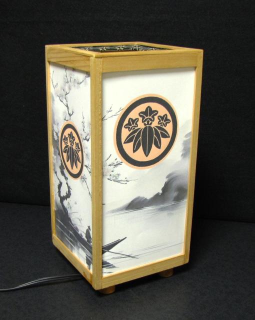 ★家紋の宿り木/森羅万象=「丸に笹竜胆」(家紋変更可)/至福の明り・心温まるひととき/LED昼白色・ラミネート加工・檜枠造・軽量/ < 家電/AV  ★家紋の宿り木/森羅万象=「丸に笹竜胆」(家紋変更可)/至福の明り・心温まるひととき/LED昼白色・ラミネート加工・檜枠造・軽量/ < 家電/AVの