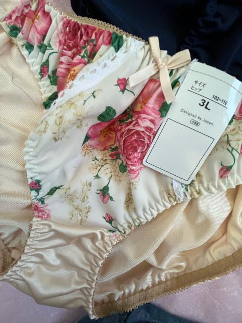 3Lサイズ!3枚セット!光沢ツルツル素材!シフォン使いあり!レース仕様あり!などの!色とりどり!エレガント!ショーツ!No.花 < 女性ファッション  3Lサイズ!3枚セット!光沢ツルツル素材!シフォン使いあり!レース仕様あり!などの!色とりどり!エレガント!ショーツ!No.花 < 女性ファッションの