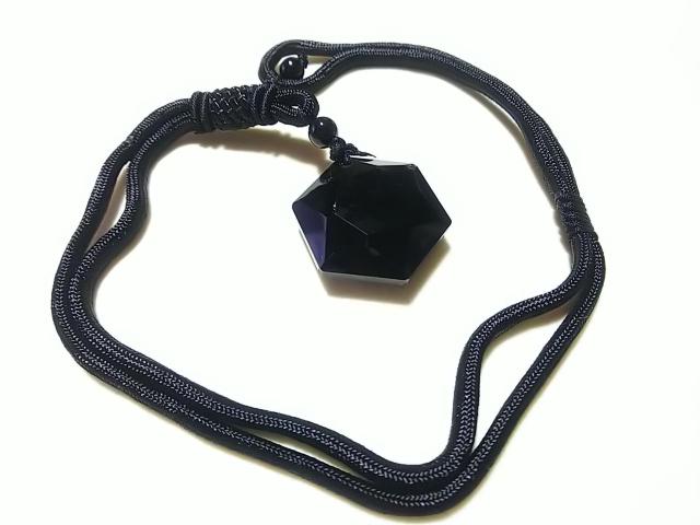 天然石★オニキス 六芒星(ダビデの星) ペンダント < 女性アクセサリー/時計  天然石★オニキス 六芒星(ダビデの星) ペンダント  < 女性アクセサリー/時計の