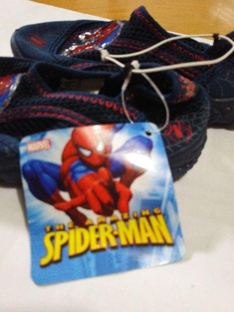 スパイダーマンのキッズシューズ。 < キッズ/ベビー  スパイダーマンのキッズシューズ。 < キッズ/ベビーの