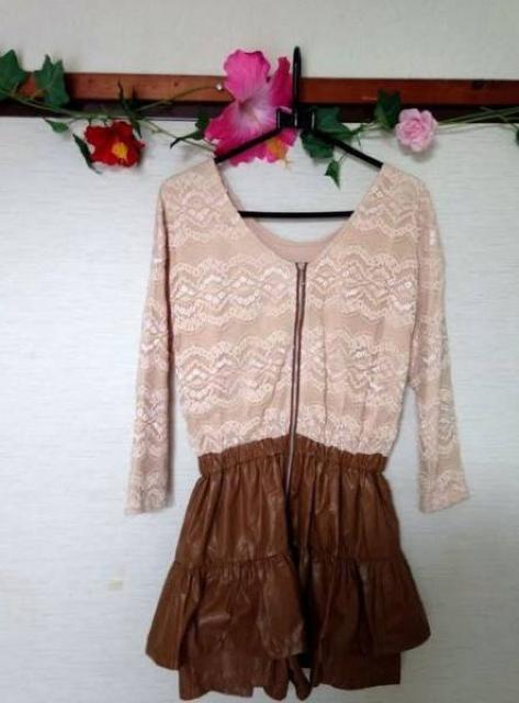 新品■定価15540円 スモーク◆ レース フェイクレザー オールインワン ワンピース◆ベージュ&ブラウン < 女性ファッション  新品■定価15540円 スモーク◆ レース フェイクレザー オールインワン ワンピース◆ベージュ&ブラウン < 女性ファッションの